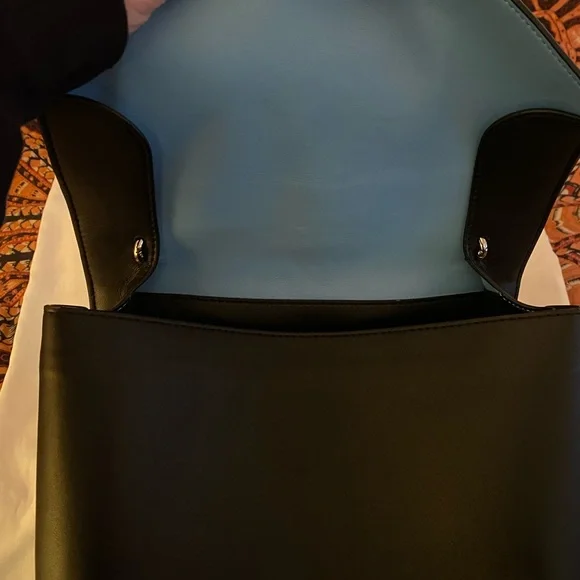 Calvin Klein Jeans Black Leather Backpack - Picture 2 of 6